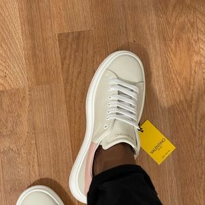 Valentino Sneakers